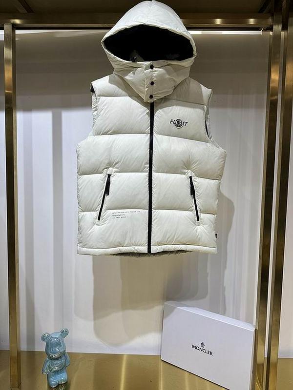 Moncler Men's Outwear 89